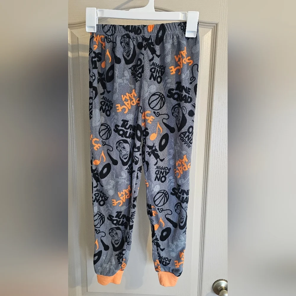 LOT Tune Squad Space Jam Pajama Set Size 8 And T Shirt Small Black And Orange